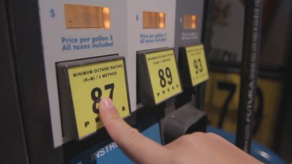 Mobile Food Mart Offers Free Gas To Health Care Workers