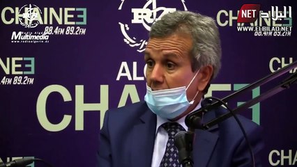 Le ministre de la Santé Abderrahmane Benbouzid demande aux Algériens de coudre leurs propres masques