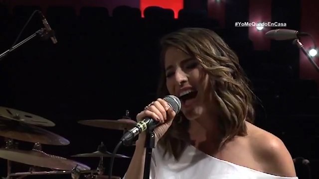 dbb-natalia-monge-cantante-140420