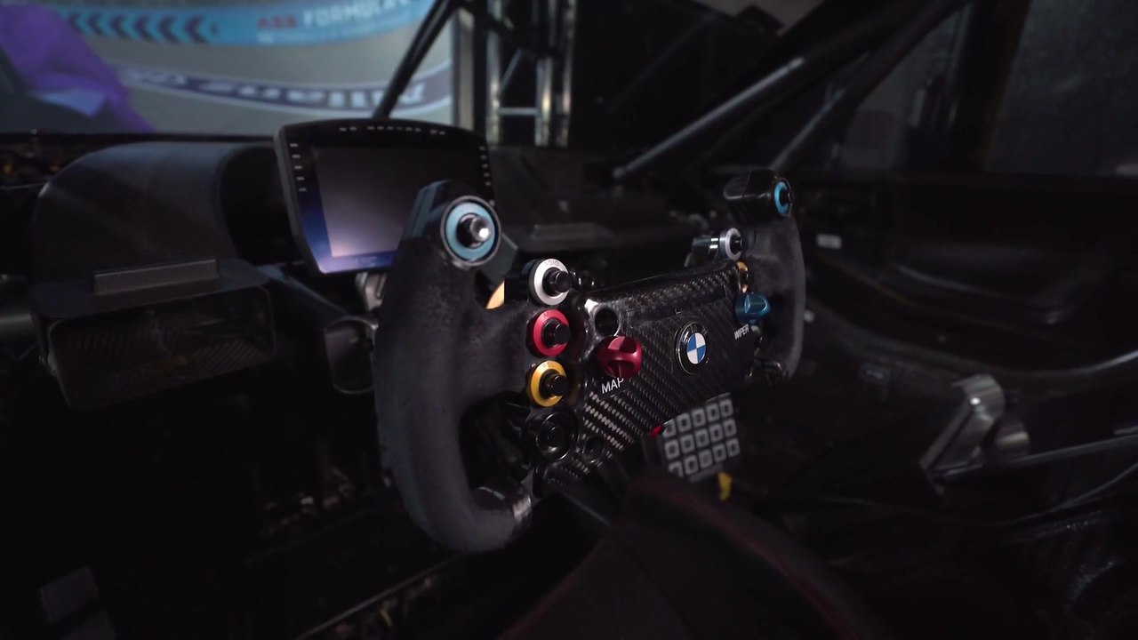 BMW Motorsport Simulator at the BMW Group - Simulator setup