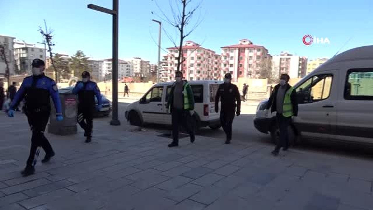 Polis ekipleri minik kardeşlerin talebini geri çevirmedi
