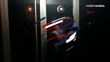 Mührü sökülen kafede sanal tombala oynadılar