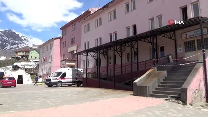 Beytüşşebap Devlet Hastanesi önüne triyaj alanı oluşturuldu