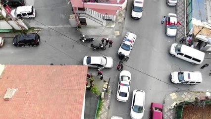 SULTANBEYLİ'DE POLİSİN DRONE YARDIMIYLA YAKALADIĞI ARAÇTAN UYUŞTURUCU ÇIKTI