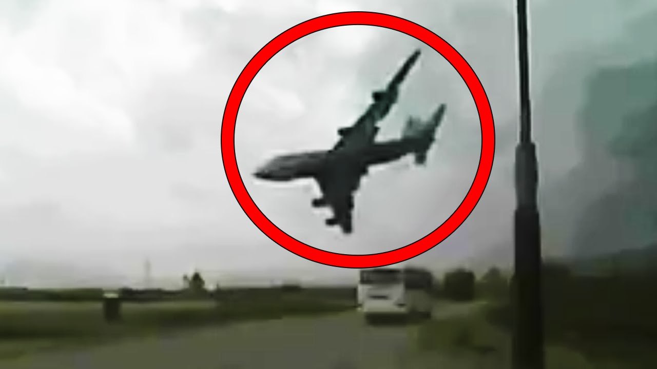 5 Terrifying Plane Crashes Caught on Camera video Dailymotion