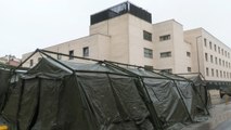 Ejército instala carpa para contagiados en una residencia de Requena
