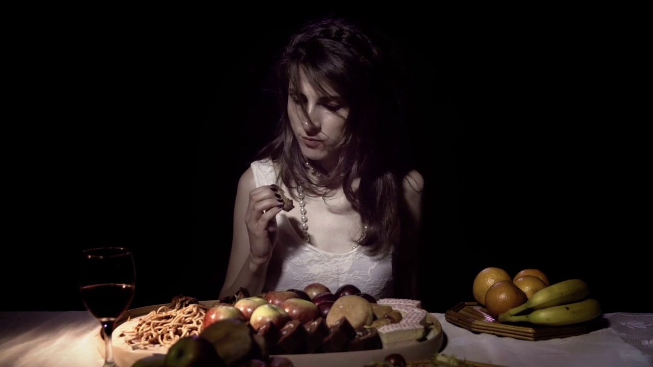 Dinning out |hand wash  exercise yoga dancing boy golf course court girl photographer running sushi,