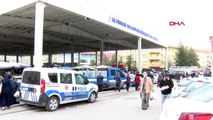 Ankara'da semt pazarında koronavirüs önlemi