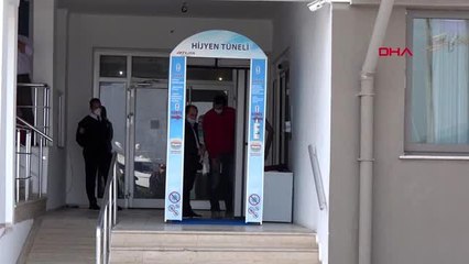 MUĞLA Marmaris'te dezenfekte tüneli kurumlara takılmaya başladı