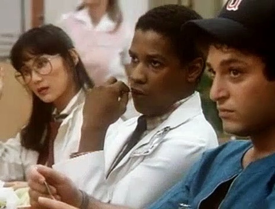 St. Elsewhere S02E05 A Wing and a Prayer