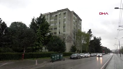 KOCAELİ İzmit'te 8 katlı apartman izolasyona alındı