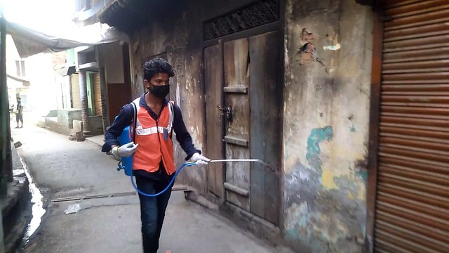 शामली: नगर की जामा मस्जिद के आस पास के एरिया को कराया गया सैनीटाइज