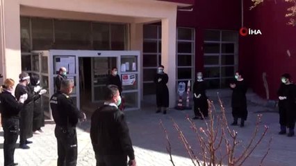 Hakkari'de korona virüsü yenen bir hasta taburcu oldu