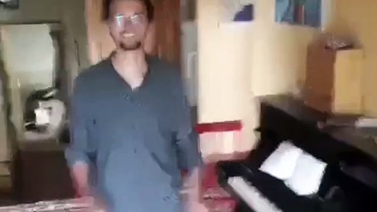 Toute la famille Le Bras envoie un joli message d'amour à leur mamie Yvette de Laval