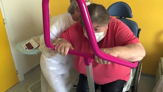 La rehabilitación tras sobrevivir al COVID-19, un camino largo