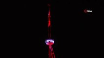 - Gürcistan'dan Covid-16 nedeniyle Türkiye'ye destek- Tiflis Kulesi Türk bayrağının rengine büründü