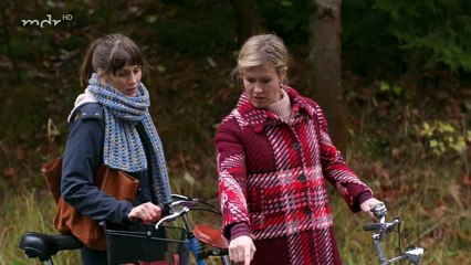 Alles Klara (44) - Dunkle Bräute - Staffel 3 Folge 12