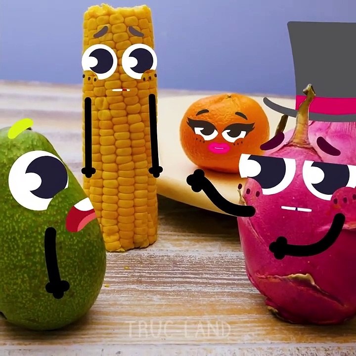 Le monde géant des choses drôles et des aliments bavards - TRUC-LAND