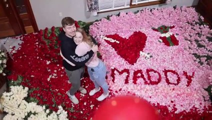 Surprising My Girlfriend With 100_000 Roses For Valentine's Day