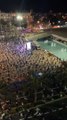 Tel-Aviv’de Netenyahu'ya sosyal mesafeli protesto