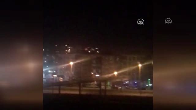 Balıkesir'de jandarmanın dur ihtarına uymayan iki kişi ateş açtı: 2 asker yaralı