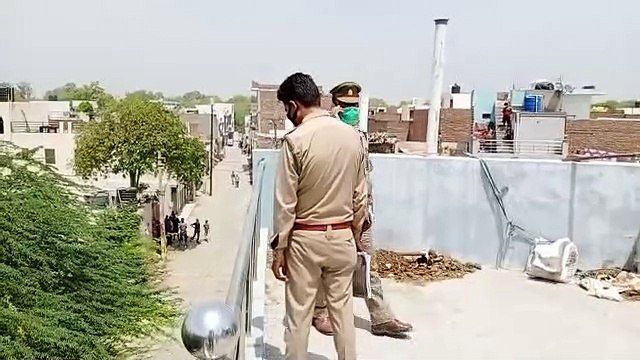 आगरा: संदिग्ध हालत ‌में फांसी के फंदे पर लटका मिला किशोरी का शव