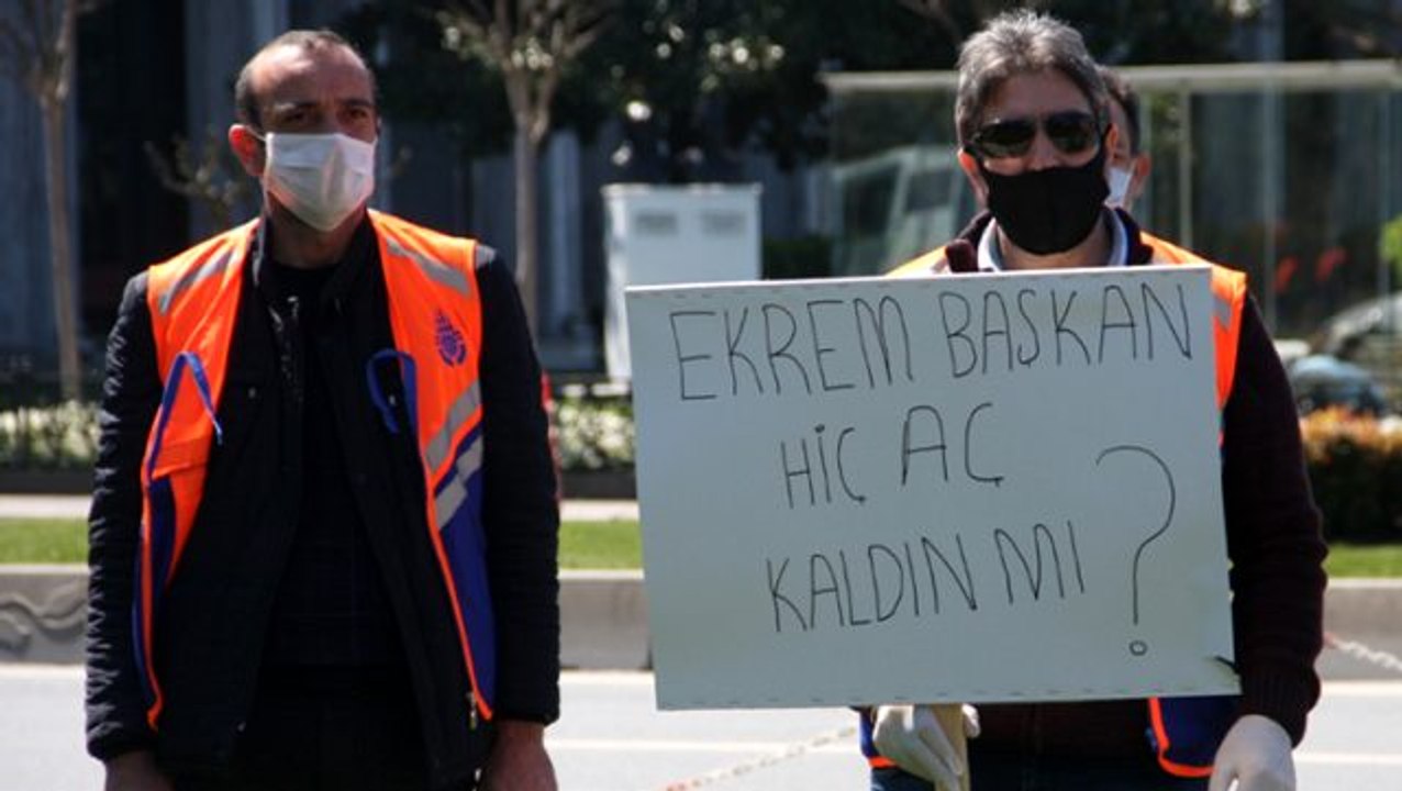 İBB'ye bağlı taşeron firmada çalışan işçiler, 1 yıldır maaş alamadıkları gerekçesiyle Saraçhane'de eylem yaptı