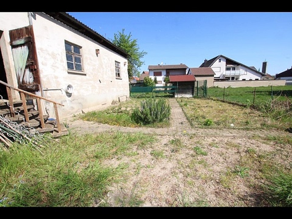 Zu Vermieten:  Einfamilienhaus, 7 Zimmer, 215 qm Wohnfläche, 695 qm Grundstücksfläche Kirrlacher Str. 19, 68789 St. Leon