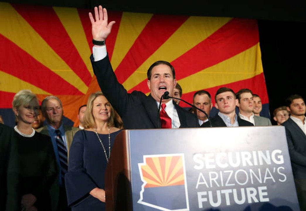 Arizona Governor Says State Is Willing to Host All MLB Teams