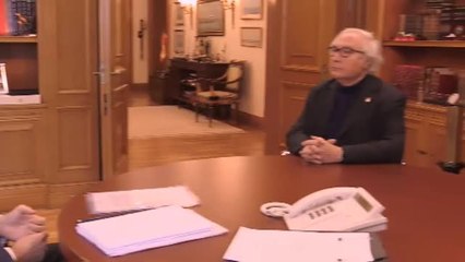 Castells, primer ministro de Podemos con el que se ve el rey por el COVID-19