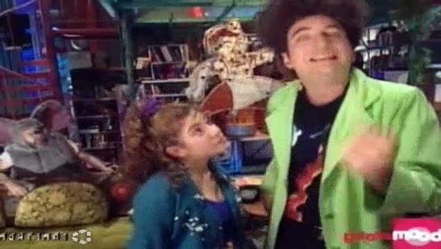 Mundo de Beakman S01E03 - Barulhos à noite, Moléculas e O Nariz
