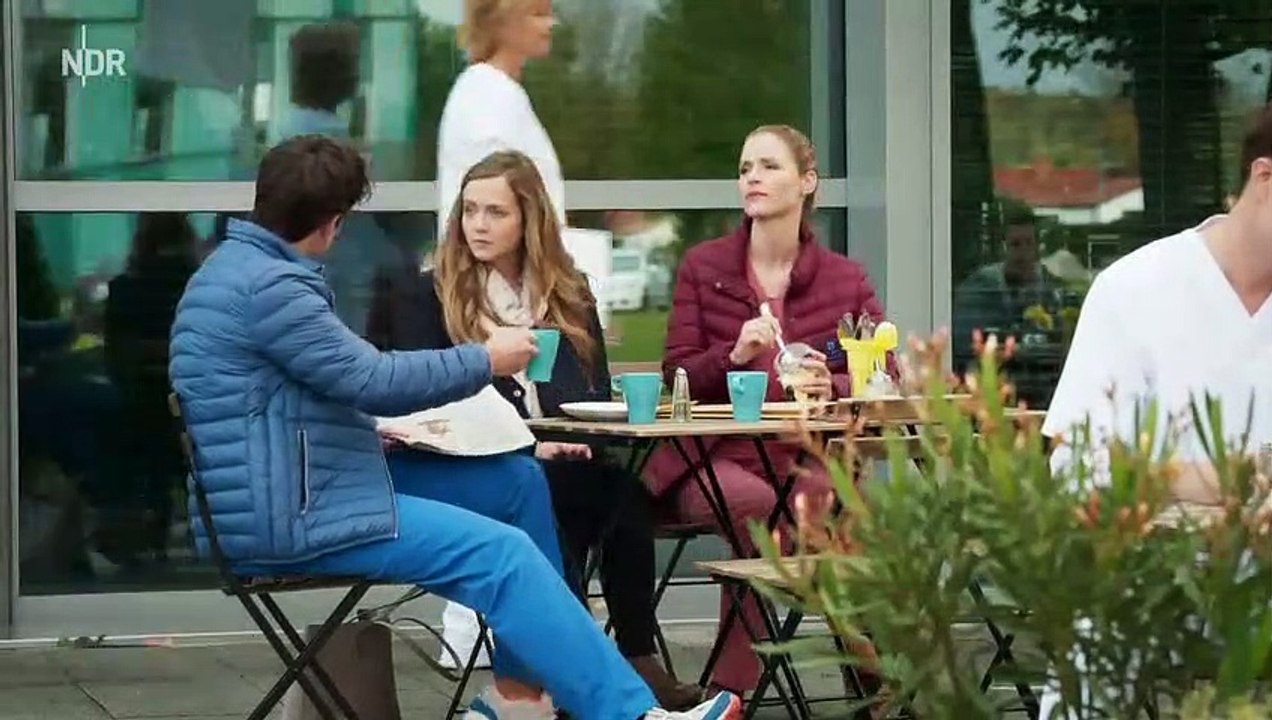 Trau dich! (128) - In aller Freundschaft - Die jungen Ärzte