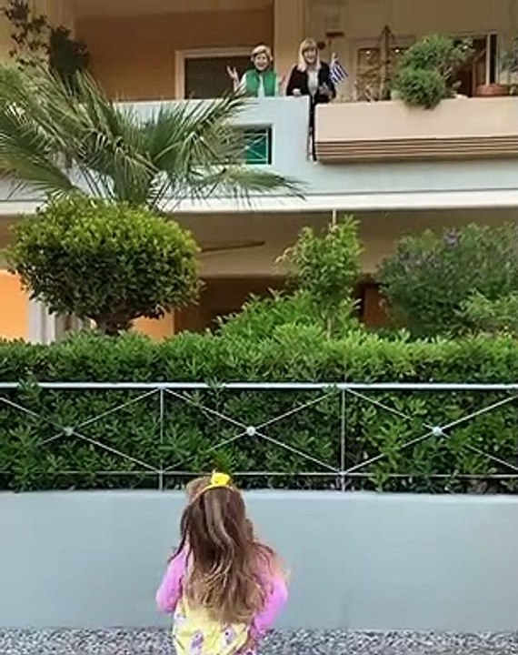 Ζέτα Δούκα: Η κόρη της χαιρετούσε από μακριά τη...