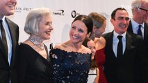Julia Louis-Dreyfus on “Life Affirming” Mark Twain Award: “It Was Mind-Blowing to Me”