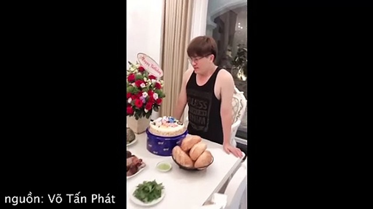 Sinh nhật Đại Nghĩa trong biệt thự