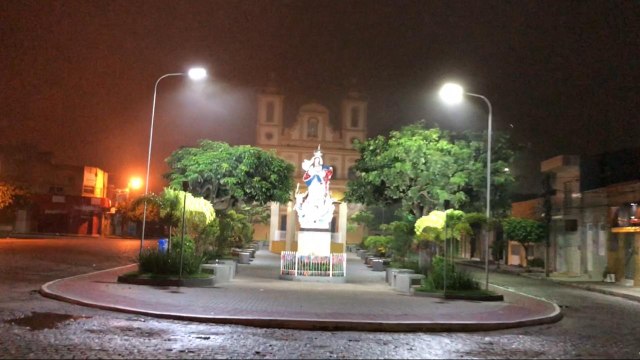 MEIA NOITE EM ITAMBÉ E PEDRAS DE FOGO