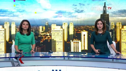 Petugas Tutup Tempat Usaha yang Tak Sesuai Aturan PSBB