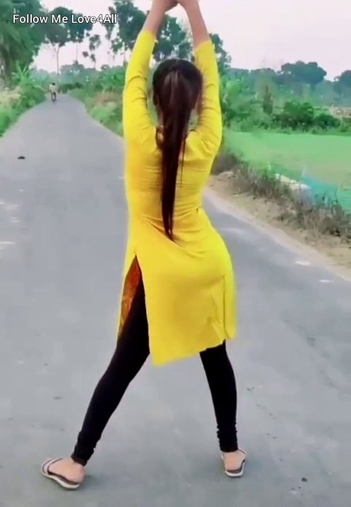 Tiktok - Dance - Video - Hot - Girl - Follow Me  -  Love4All