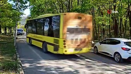 Bursa'da sokağa çıkma yasağı öncesi uzun su kuyruğu!