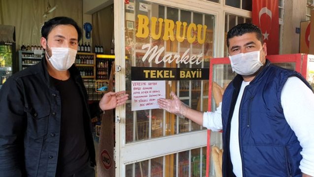 Aydınlı gizemli hayırsever, bakkalın veresiye defterini satın alarak ihtiyaç sahiplerinin 33 bin liralık borcunu ödedi