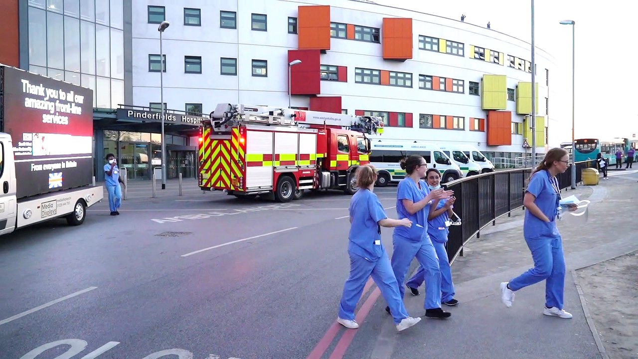 #ClapForHeroes at Pinderfields Hospital