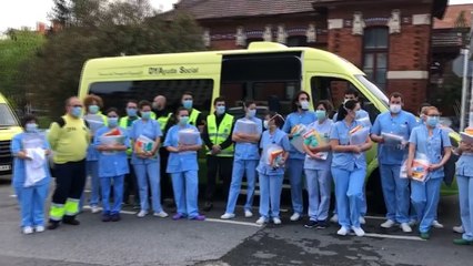 La DYA traslada a sanitarios a residencias para realizar test