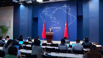 China, blanco de críticas y sospechas, eleva balance muertos por coronavirus