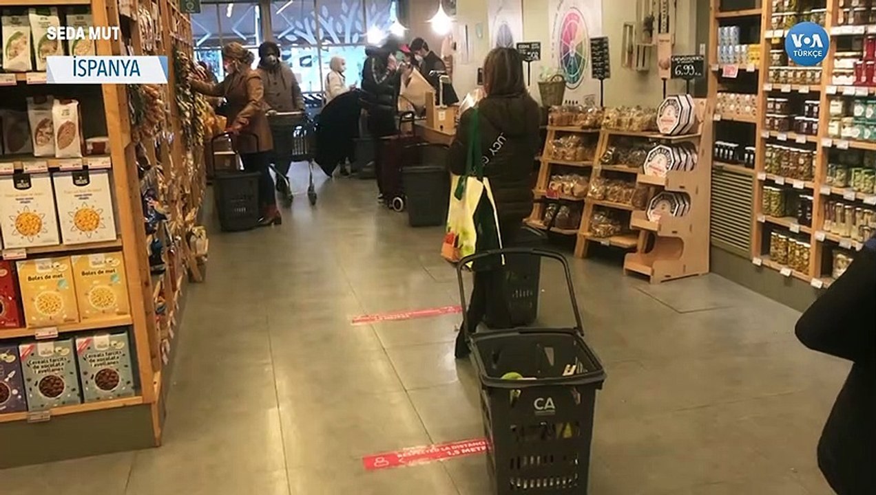 İspanya'da Hayat Normale mi Dönüyor?