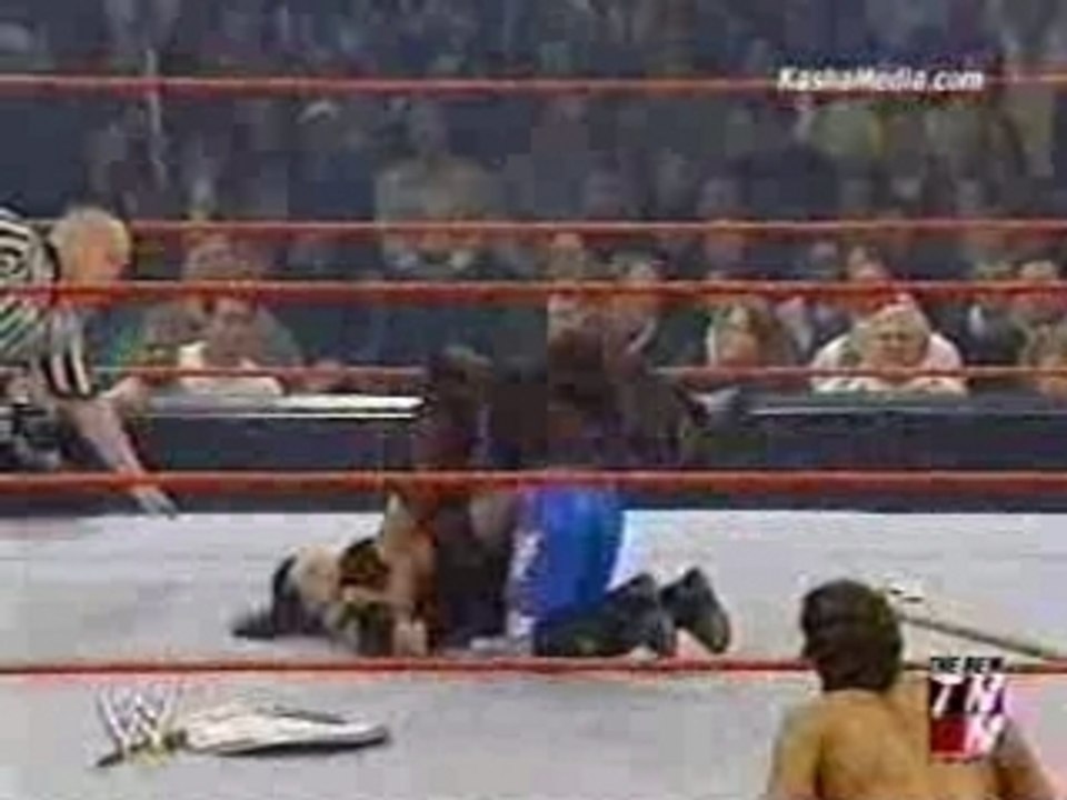 WWE Hardcore Triple Threat Victoria vs Trish vs Jacqueline