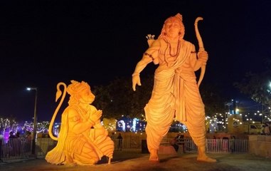 Diwali Special: Selfie With Idols Of Lord Rama In Ayodhya