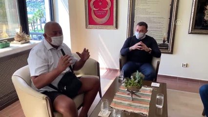 Türkiye'deki Kovid-19 tedbirlerini öven videoyu yayınlayan yerleşik Fransız Ghazli