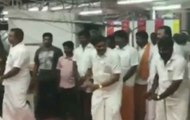 Khabar Cut2Cut: Tamil Nadu minister dances during temple festival in Coimbatore