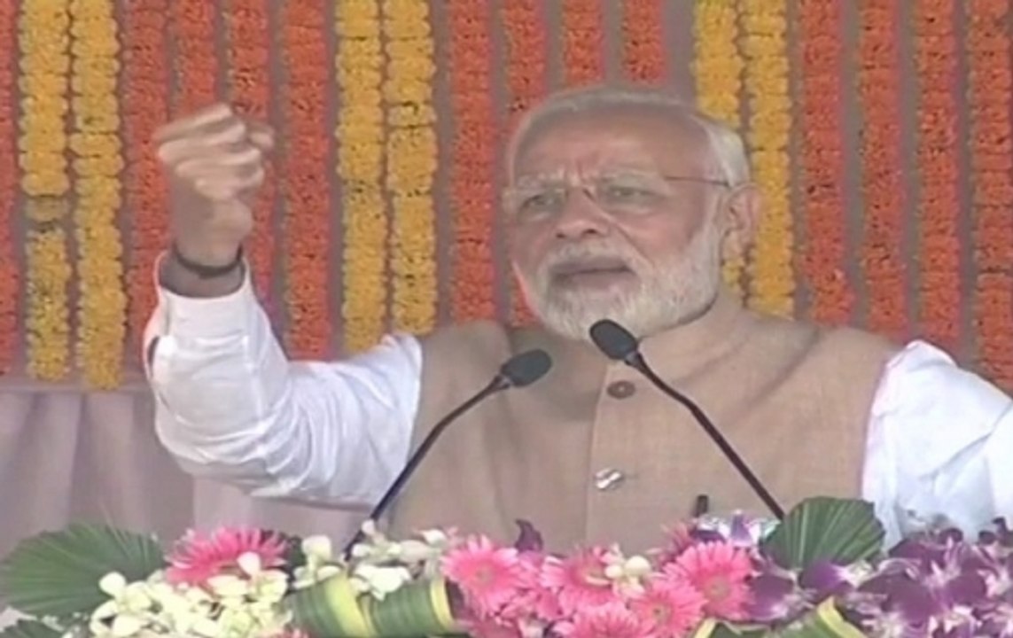 Congress lived by lies and has no future, says PM Modi