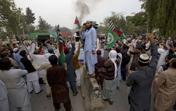 Khabar Cut2Cut: Protests intensifies in Pakistan over Asia Bibi’s acquittal on blasphemy case